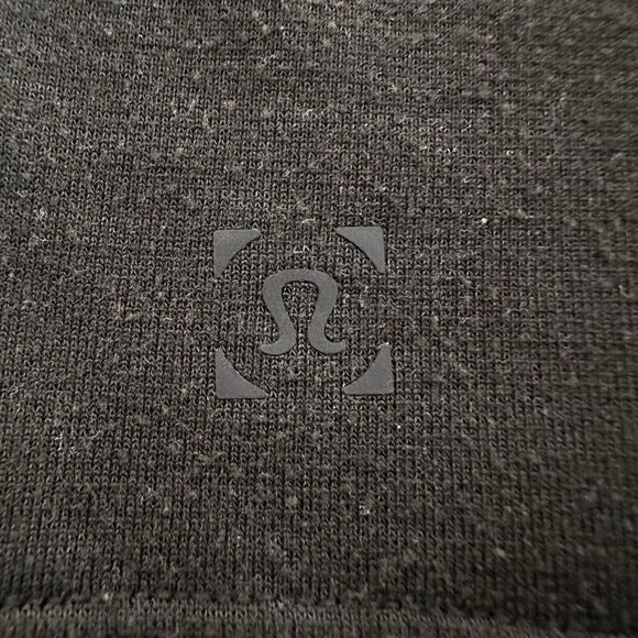 Lululemon Polo Shirt Mens Medium Black Performance Short Sleeve Athleisure Adult - Picture 5 of 7